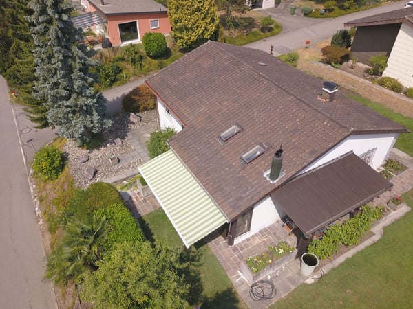 Gepflegtes  Einfamilienhaus mit toller Aussicht in Obfelden 3