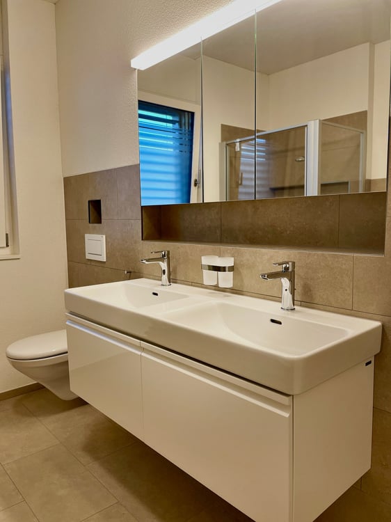 Moderne 4.5-Zimmer-Dachwohnung in Burg AG – Sofort verfügbar 7