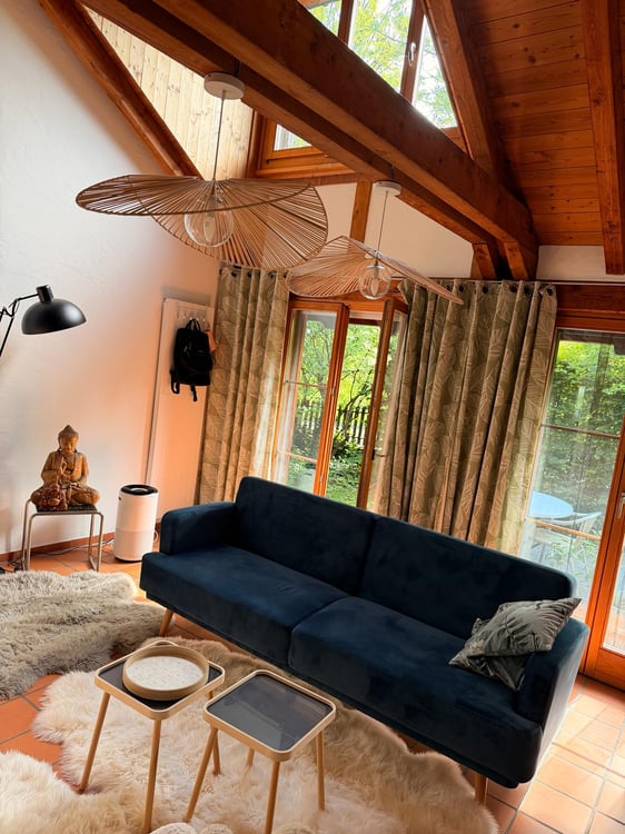 Charming 2.5-Room Duplex Apartment with Balcony in Kilchberg 3