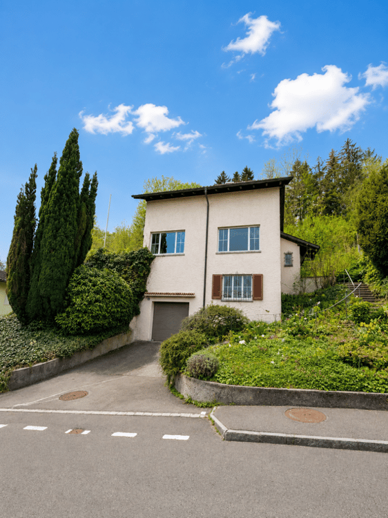 Charmantes 6.5-Zimmer-Einfamilienhaus in Thalwil mit traumhaftem Ausblick 1