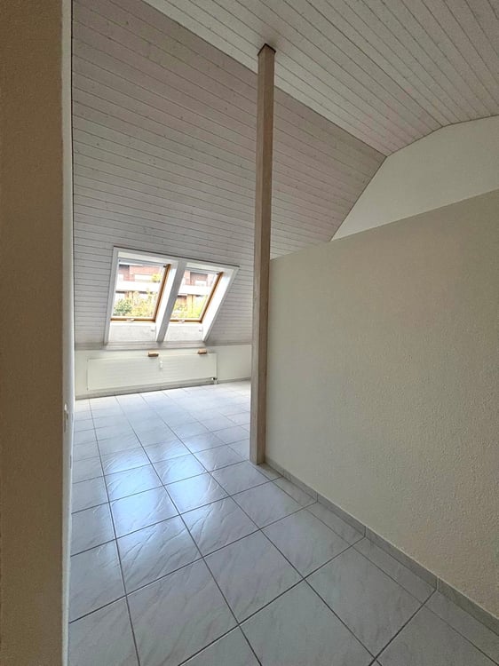 Grosszügige Dachwohnung in Zollikon 5