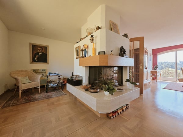 Exklusives Schmuckstück mit unverbaubarer Panoramasicht bis zum Säntis 9