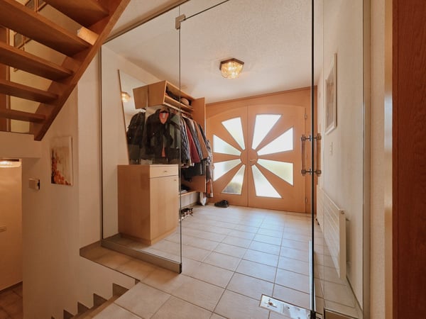 Exklusives Schmuckstück mit unverbaubarer Panoramasicht bis zum Säntis 8