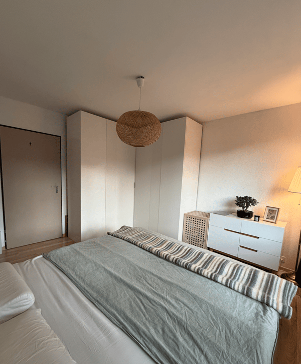Helle und ideal gelegene 2.5-Zimmerwohnung in der Nähe vom Bahnhof Wädenswil 7