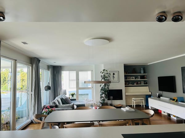Helle 4.5-Zimmer-Wohnung mit grosser Terrasse in Ebmatingen 3