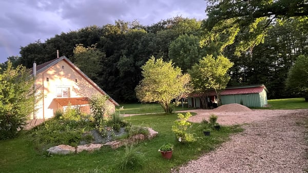 Liebevoll restauriertes Landhaus mit separatem Apartment in Saint-Germain, Haute-Saône 12