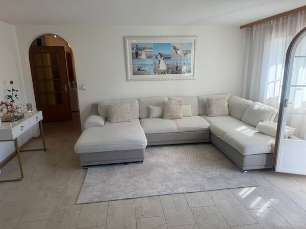 Charmante 4.5-Zimmer-Wohnung mit Balkon und schöner Aussicht in Disentis/Mustér 4