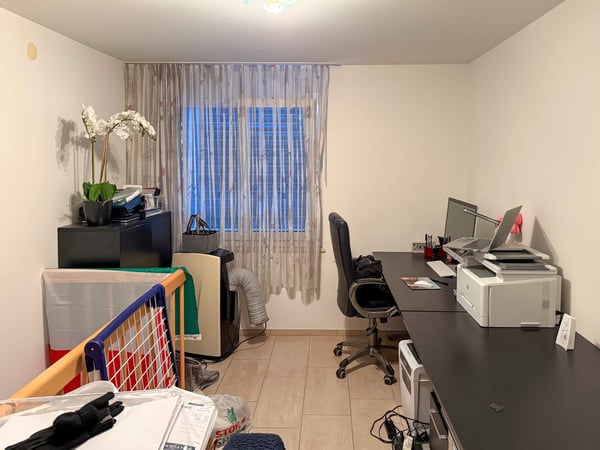 Exklusive 4.5-Zimmer-Gartenwohnung mit Wintergarten, Cheminée, Sauna & 3 Parkplätze 15