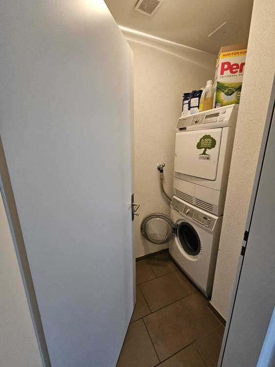 Helle 4.5-Zimmer-Wohnung mit Balkon und Minergie-Zertifikat in Pfungen 8