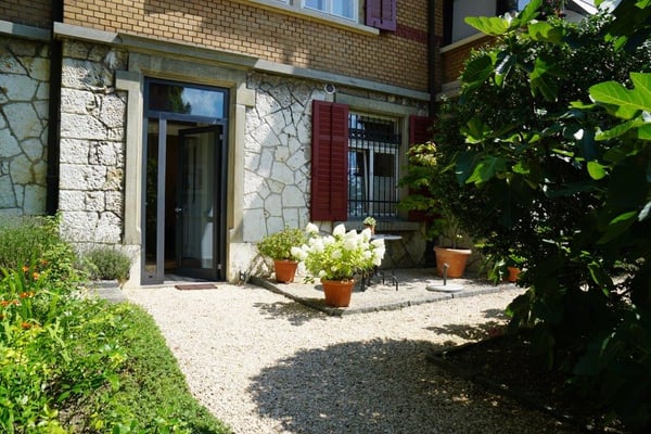 Wohnen mit Charme am Zürichberg, möblierte 1 ½ Zimmer-Wohnung in Zürich 11