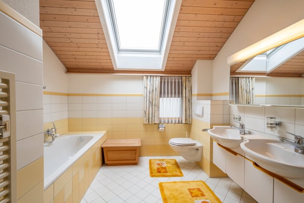 Wohnen mit Pool, Säntisblick und viel Privatsphäre 18