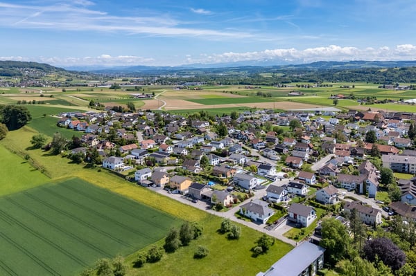 Wohnen mit Pool, Säntisblick und viel Privatsphäre 25