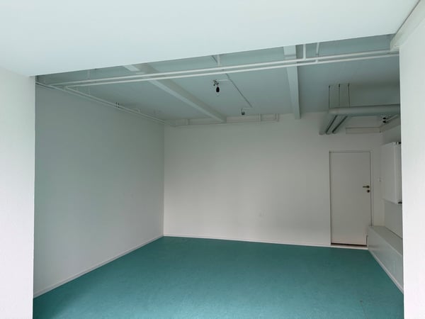 Bürofläche mit Lagerraum/Kellerabteil an der Susenbergstrasse in Zürich 4