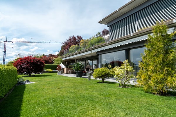 6.5 Zimmer Gartenwohnung mit Seesicht in Stäfa 2