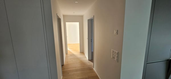 3.5-Zimmer-Neubauwohnung mit Minergie & Photovoltaik – Pfaffhausen 8118 12