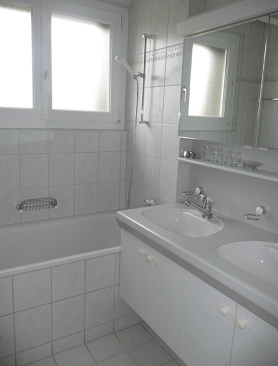 Helle 5-Zimmer-Wohnung mit Balkon und Seenähe in Greifensee (Nachmieter gesucht) 5
