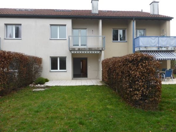 Charmantes 5-Zimmer-Mittelreihenhaus in ruhigem Wohnquartier zu vermieten 2