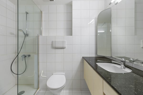 Helle 2.5 Zimmerwohnung mit Aussicht im Kreis 6, zentrale Lage 2