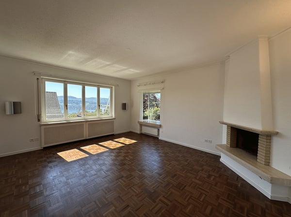 Einfamilienhaus mit Seesicht im Gartenparadies 5