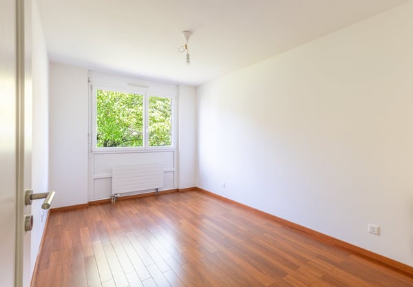 6 pièces familial de 136 m², 2 parkings inclus – au calme, en fond de chemin privé, Meyrin Village 14
