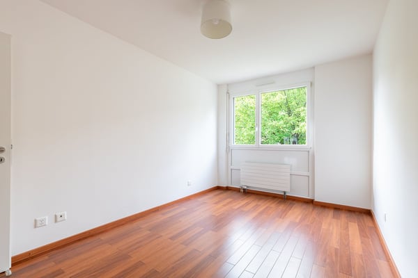 6 pièces familial de 136 m², 2 parkings inclus – au calme, en fond de chemin privé, Meyrin Village 15