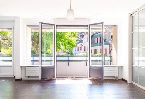 6 pièces familial de 136 m², 2 parkings inclus – au calme, en fond de chemin privé, Meyrin Village 1
