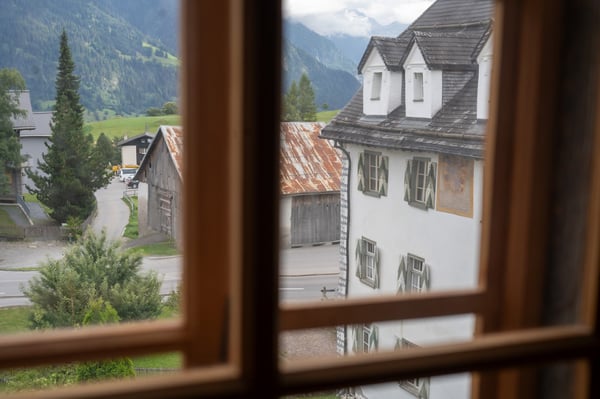 Dachwohnung in der historischen Casa Grischa 27