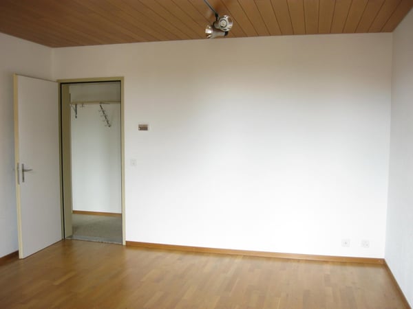 2 Zimmer-Wohnung 8