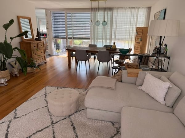 Helle und grosszügige 3.5 Zimmer-Attikawohnung 5