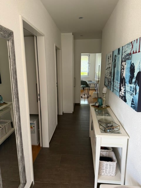 Helle und grosszügige 3.5 Zimmer-Attikawohnung 4