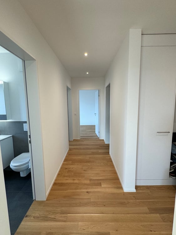 Hoch am Hang - mit bestem Blick Richtung Aarau 9