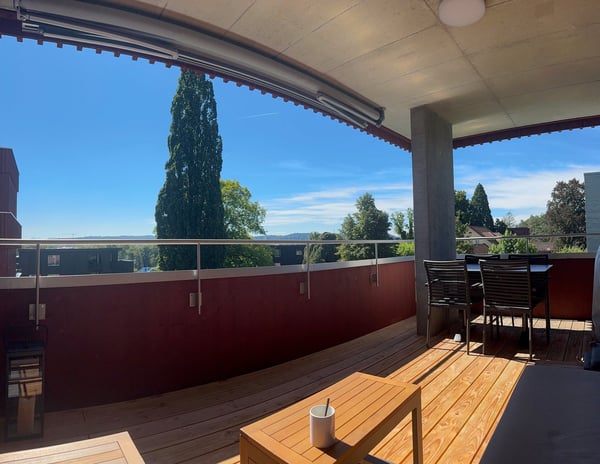 Hoch am Hang - mit bestem Blick Richtung Aarau 11