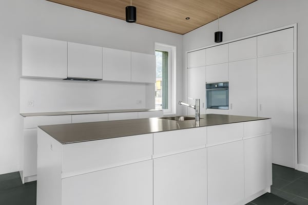Moderne 4.5-Zimmer-Wohnung mit atemberaubendem See- und Bergblick in Weggis 6