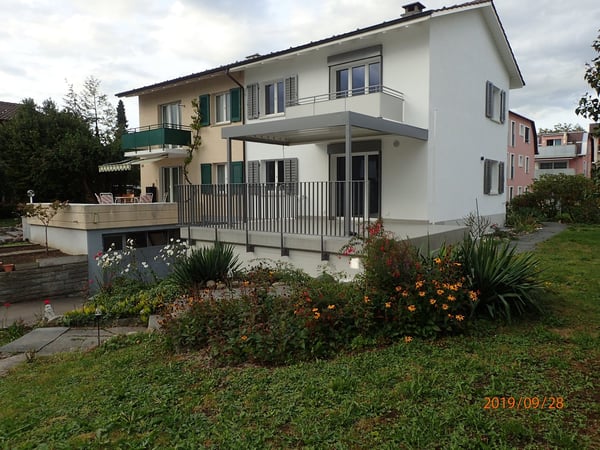 Charmantes 4.5-Zimmer-Doppeleinfamilienhaus in Pfäffikon ZH – ab Oktober 2026 zu vermieten 2