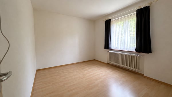 3-Zimmer-Wohnung mit Balkon und Garage-Einzelbox in Wallisellen 3
