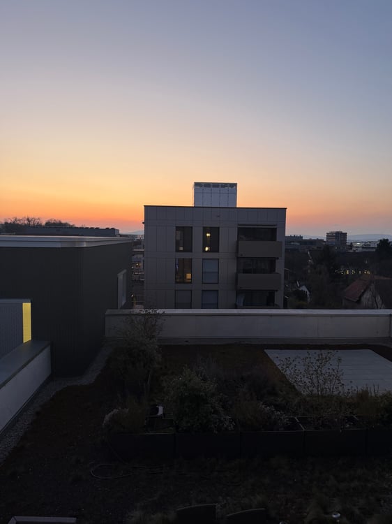 Helle 1.5-Zimmer-Wohnung im 6. OG mit schöner Aussicht in Kloten 7