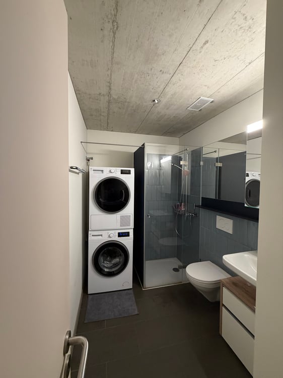 Helle 1.5-Zimmer-Wohnung im 6. OG mit schöner Aussicht in Kloten 6