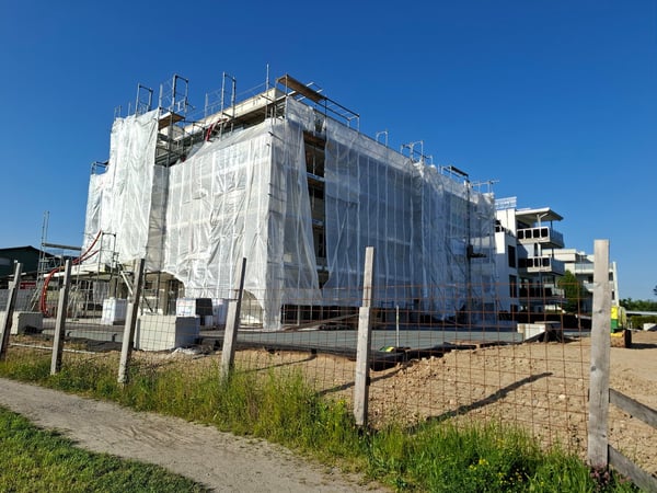 Moderne 3.5-Zimmer-Neubauwohnung mit Balkon in Bazenheid 3