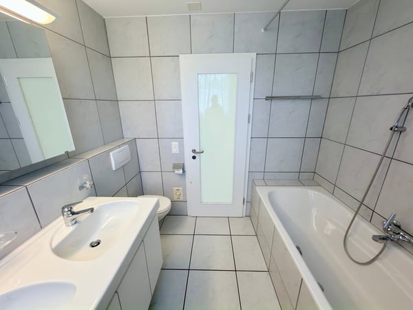 Stilvolle 3.5-Zimmer-Gartenwohnung an ruhiger Lage in Zollikerberg 7