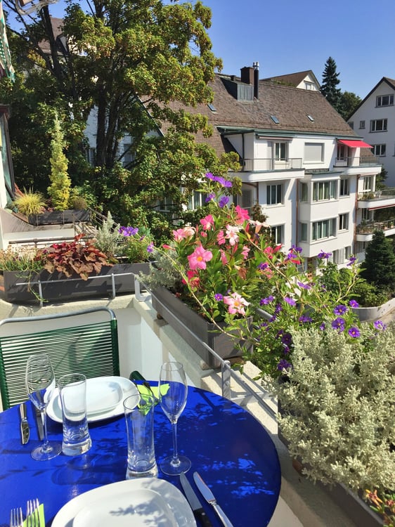 5-Zimmer-Bijou am Zürichberg mit Einzelgarage, 2 Balkonen und wunderbarer Sicht über die Stadt 14