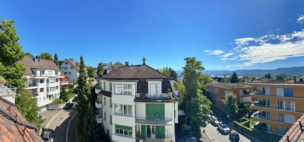 5-Zimmer-Bijou am Zürichberg mit Einzelgarage, 2 Balkonen und wunderbarer Sicht über die Stadt 20