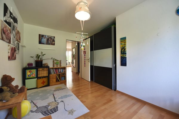 Grosszügige Wohnung mit Garten 12
