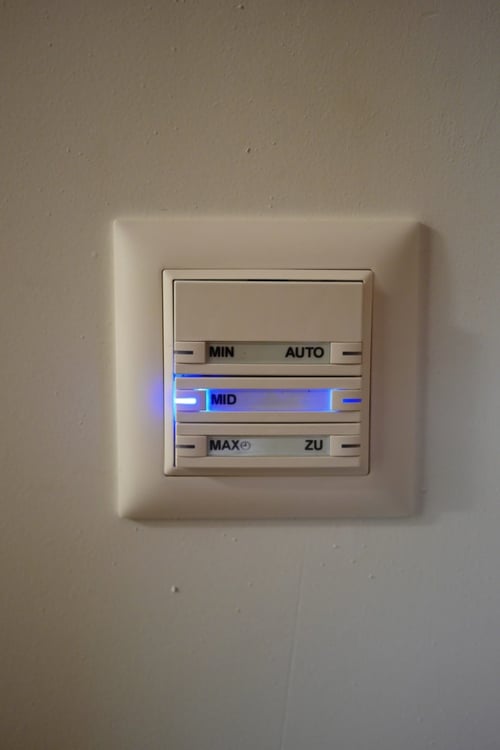 Top Lage und exklusive 2½-Zimmer Wohnung 11