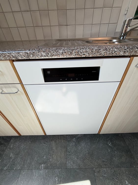 5,5 Zi. Dachwohnung in Steinen 12