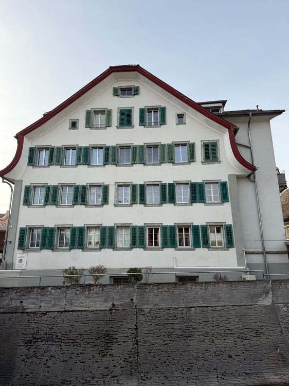5,5 Zi. Dachwohnung in Steinen 23