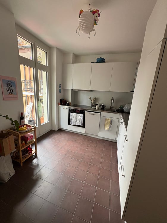 Befristete, möblierte 3-Zimmer-Wohnung an der Dufourstrasse in Luzern 2