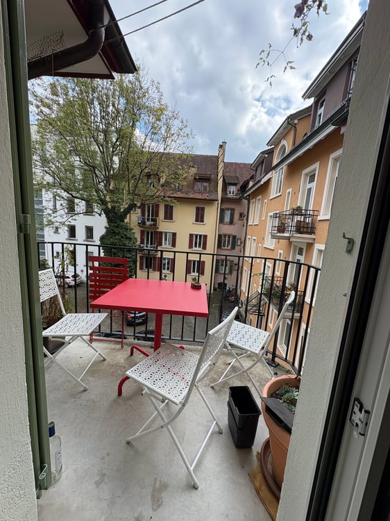 Befristete, möblierte 3-Zimmer-Wohnung an der Dufourstrasse in Luzern 3