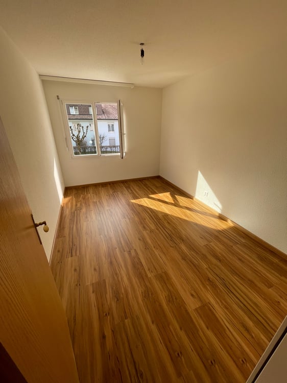 Helle Parterrewohnung mit Sitzplatz an ruhiger Lage 5