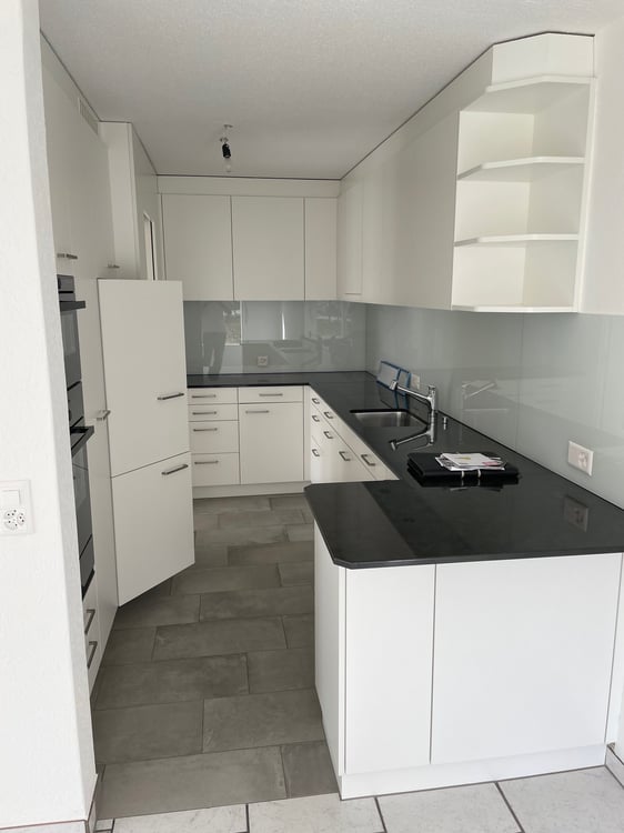 Helle Parterrewohnung mit Sitzplatz an ruhiger Lage 2