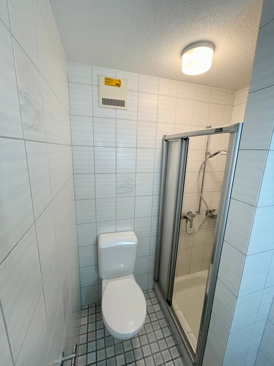 Helle Parterrewohnung mit Sitzplatz an ruhiger Lage 8